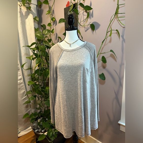 Cherish Light Gray Long Sleeve Women's Top Size L - Picture 1 of 11